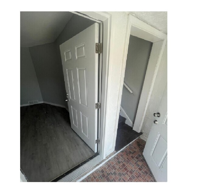 Foto del edificio - 10111 Roxbury St