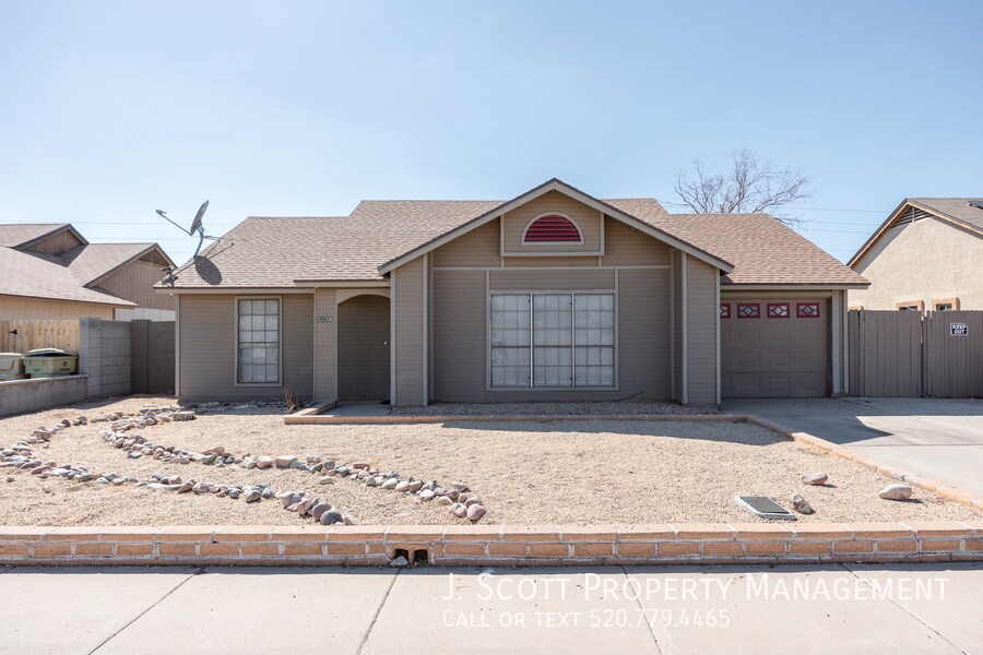 Foto principal - 5238 N 74th Dr