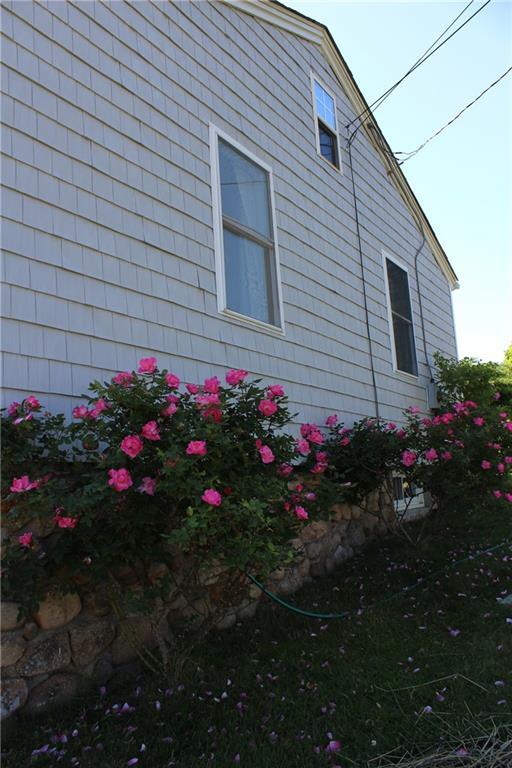Building Photo - 7 Cattail Dr