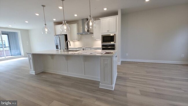 Building Photo - 21829 Express Ter