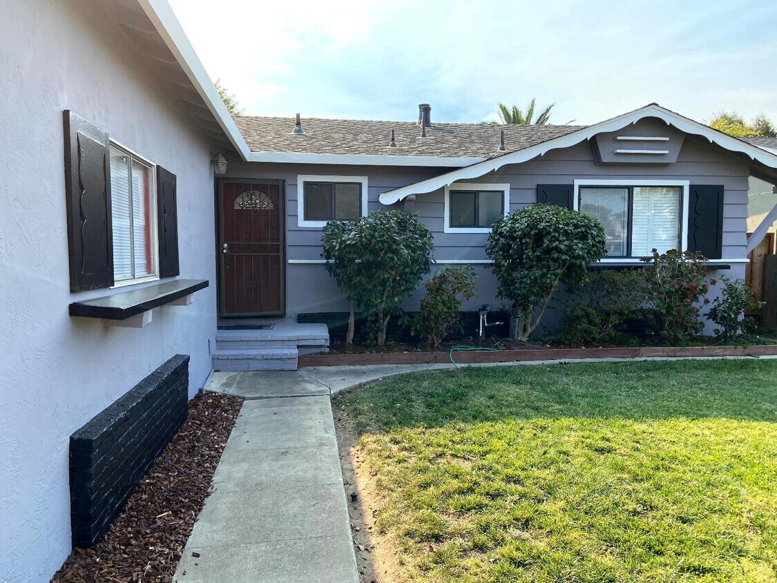 1045 Vía Madrid, Livermore, CA 94550 House for Rent in Livermore, CA