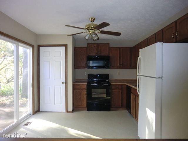 Building Photo - 114 Ashwood Ct