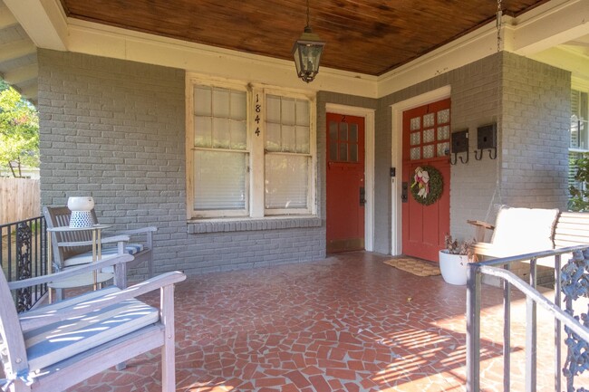 Foto del edificio - 1844 COWDEN Dr