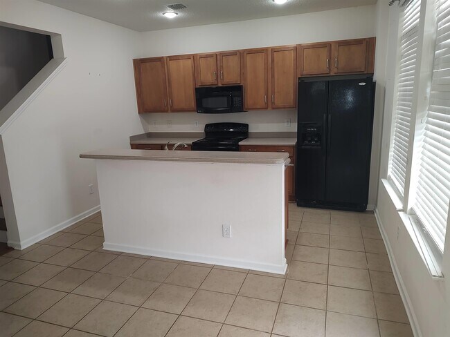 Foto del edificio - 4256 Four Oaks Blvd