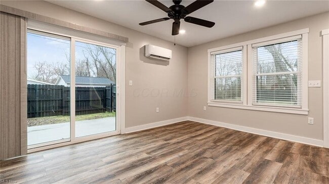 Foto del edificio - 13134 Pine Rd NE