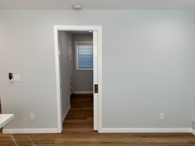 Building Photo - 1009 N Prospero Dr