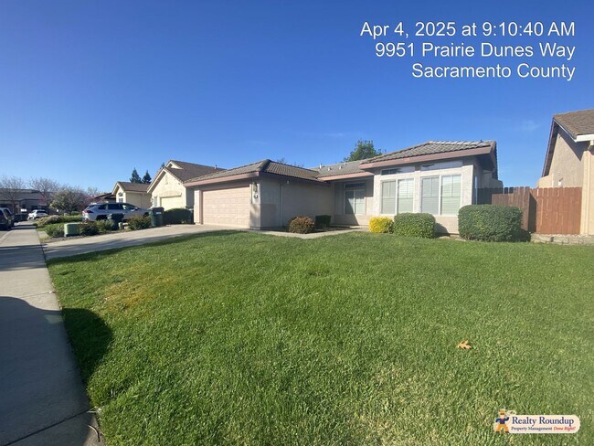 Foto del edificio - Charming 3-Bed, 2-Bath Single-Story Home w...