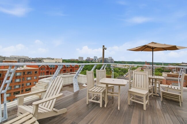 Building Photo - 2515 K St NW