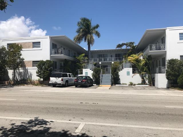 Primary Photo - 1520 Lake Ave