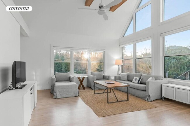 Foto del edificio - 189 Fairview Ave