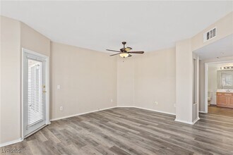 Building Photo - 833 Aspen Peak Loop