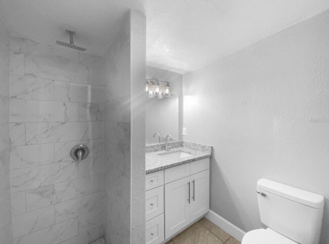 Foto del edificio - 2812 Tom Brewer Ln