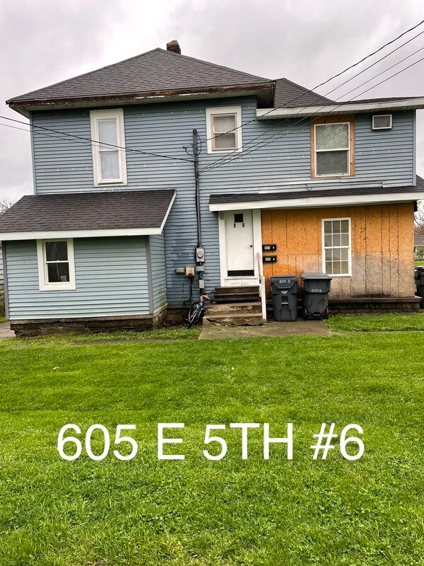 605 E 5th St Unit 6, Anderson, IN 46012 Condo for Rent in Anderson