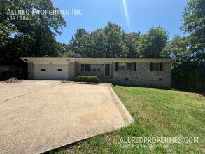 Building Photo - 1627 W Wedington Dr