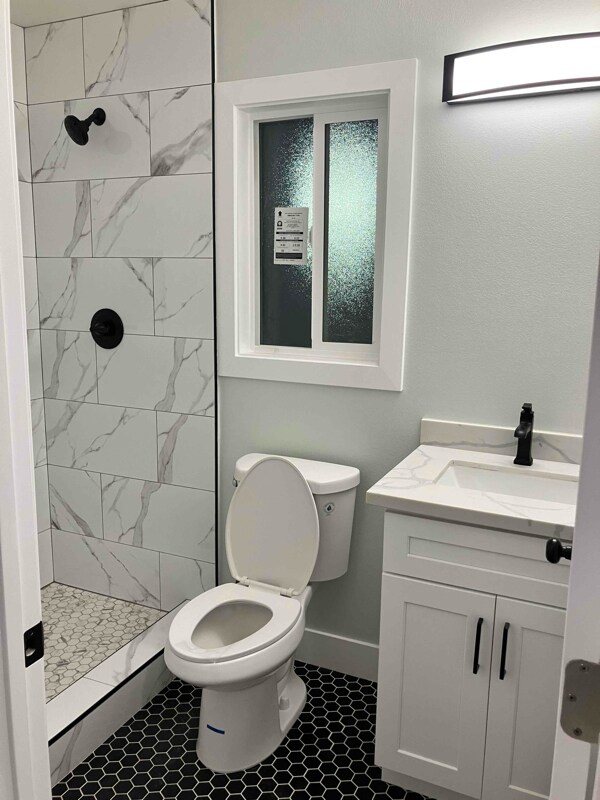 Foto del edificio - 11010 Loch Lomond Dr