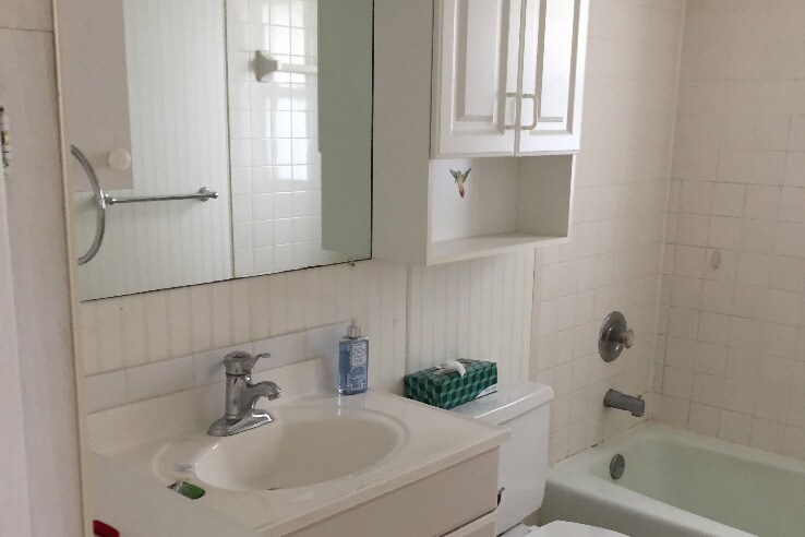 Bathroom - 40 High Point Rd