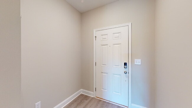 Building Photo - 2637 Virginia Mae Ln