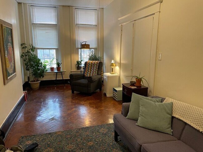 Foto del edificio - 103 W 29th St