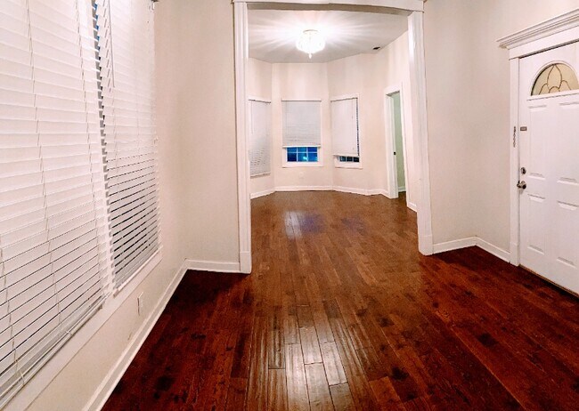 Photo - 3418 W McLean Ave Apartment