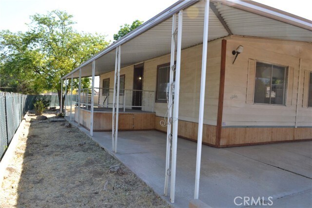 Foto del edificio - 27045 Dawson Rd