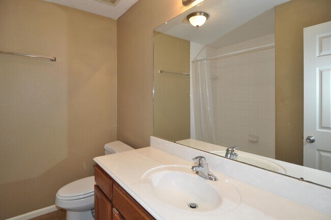 Foto del edificio - 21459 W Wallis Dr