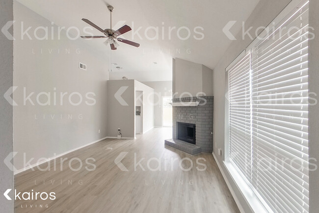 Building Photo - 11811 Asher Lane