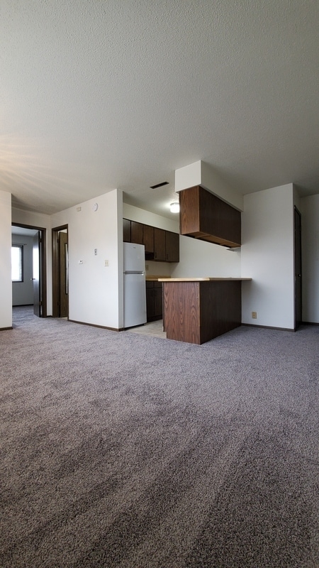 Building Photo - 980 Eisenhower Rd