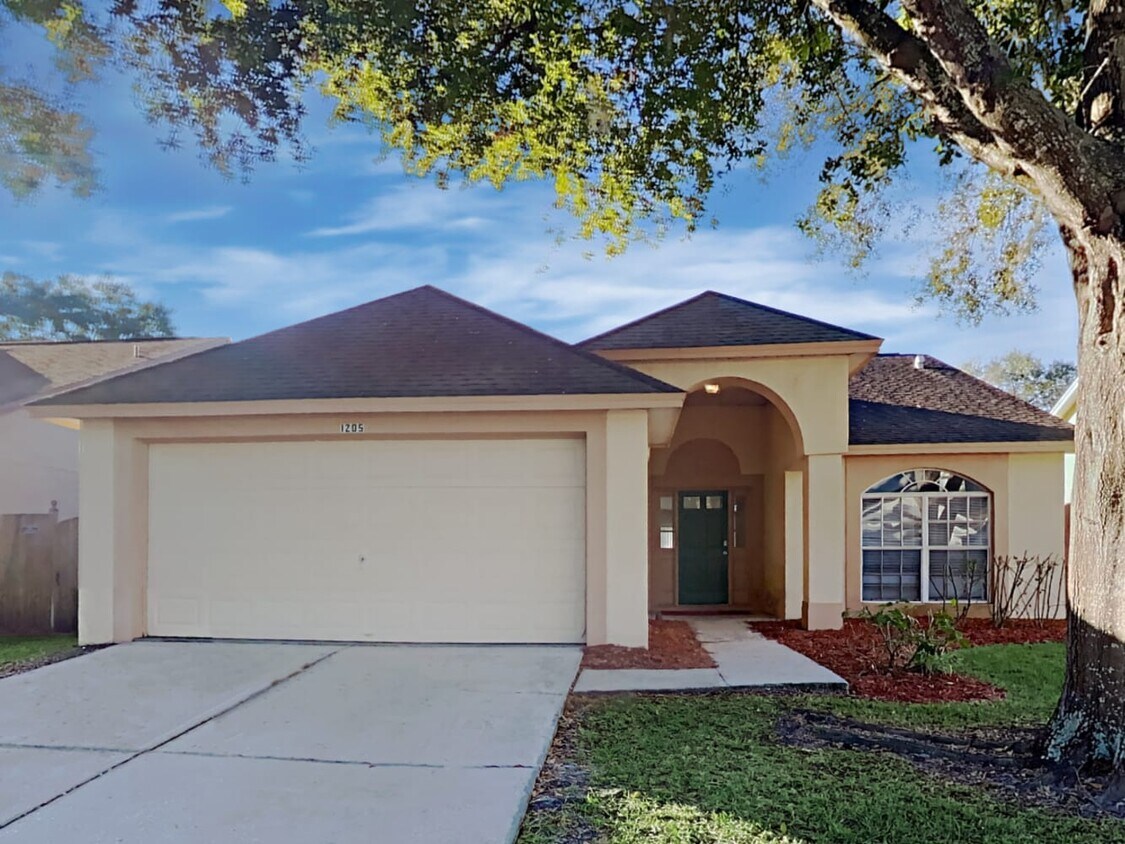 1205 Bloom Hill Ave House Rental in Valrico, FL