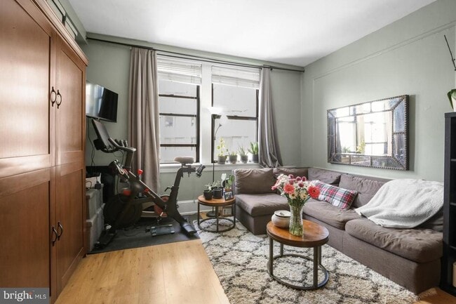 Foto del edificio - 1324 Locust St