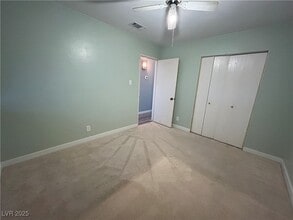 Building Photo - 5540 Neosho St