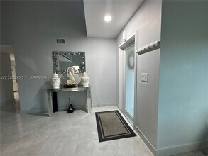 Building Photo - 9368 SW 146th Pl