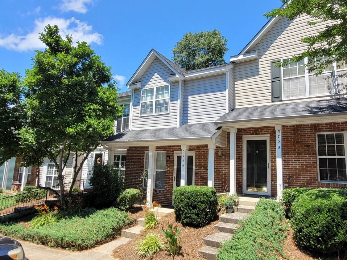 Primary Photo - 3722 Winborne Ln