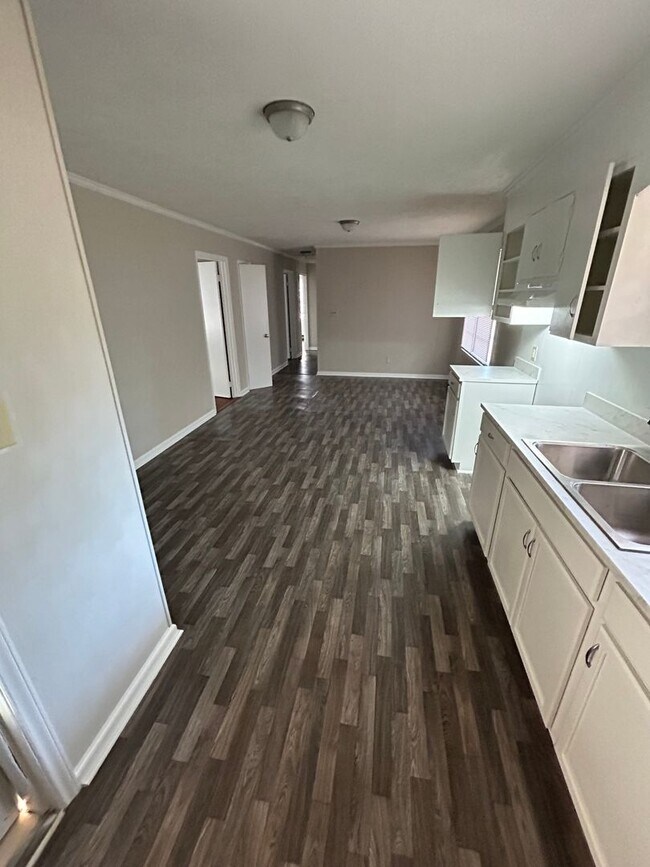 Foto del edificio - 3 Bedroom Home - Vouchers Accepted - Domin...