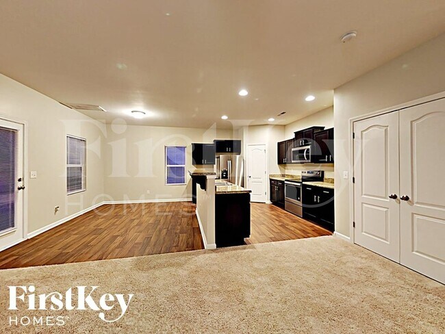 Building Photo - 6402 Springbeauty Dr