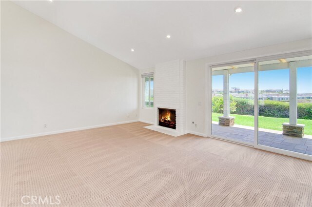 Building Photo - 22852 Mariano Dr