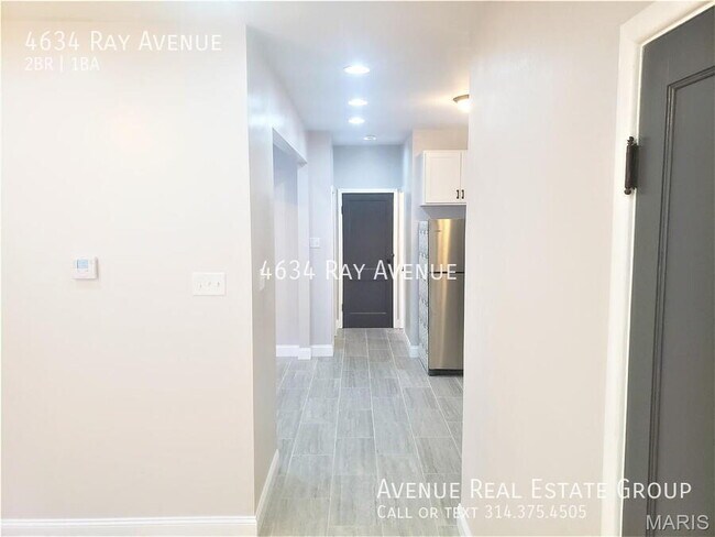 Foto del edificio - 4634 Ray Ave