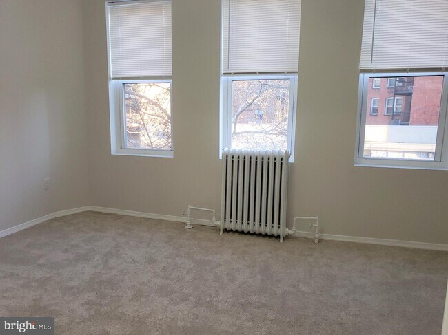 Foto del edificio - 1729 Columbia Rd NW