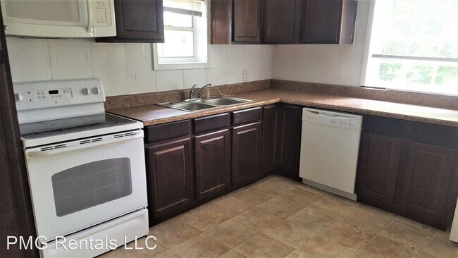 Foto del edificio - 3 br, 2 bath House - 636 Maria Sorrell Road