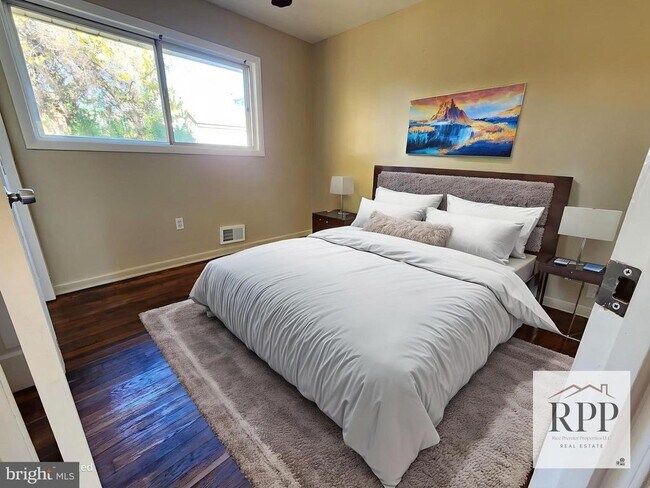 Foto del edificio - 6706 Blacklog St