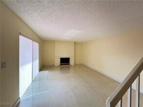 Building Photo - 1607 Park Meadows Dr