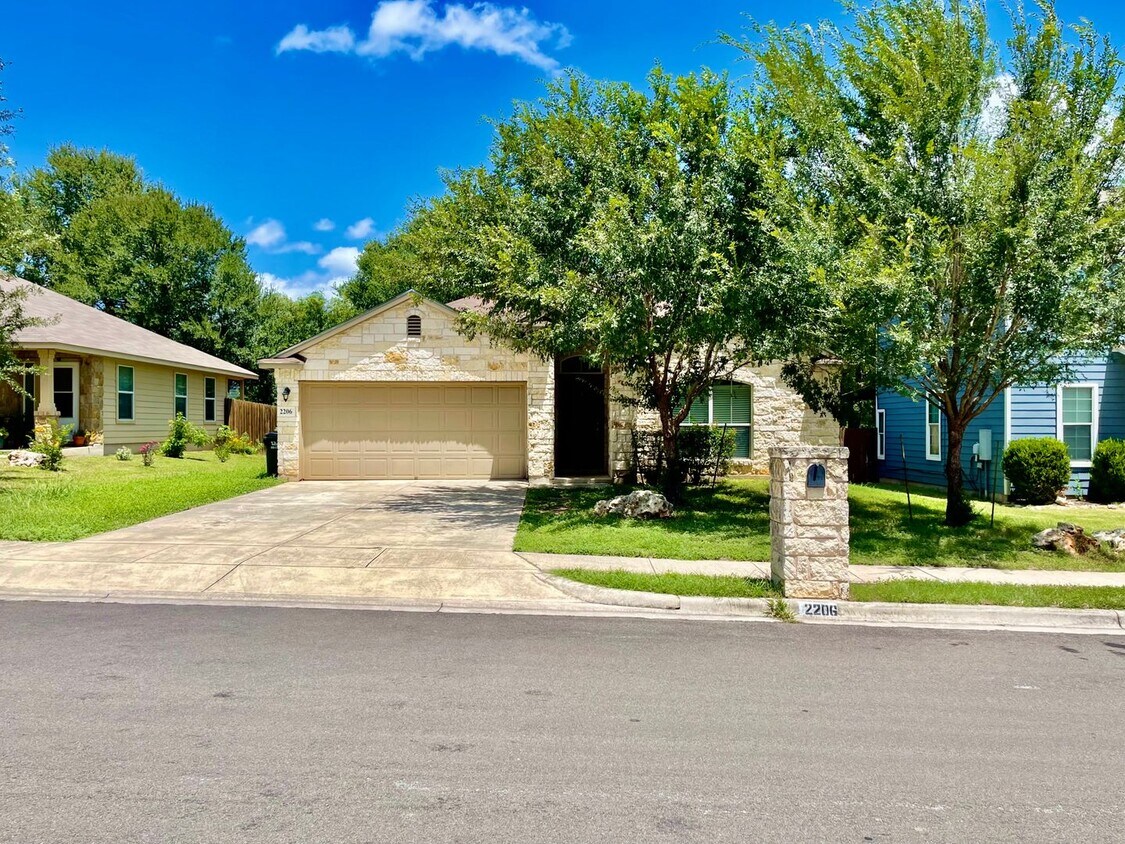 Primary Photo - Immaculate Home In A Great Neighborhood!