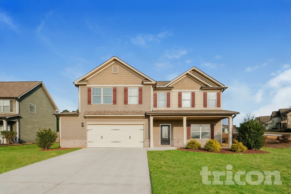 Primary Photo - 671 Massey St