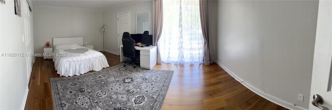 Foto del edificio - 2204 NE 7th St