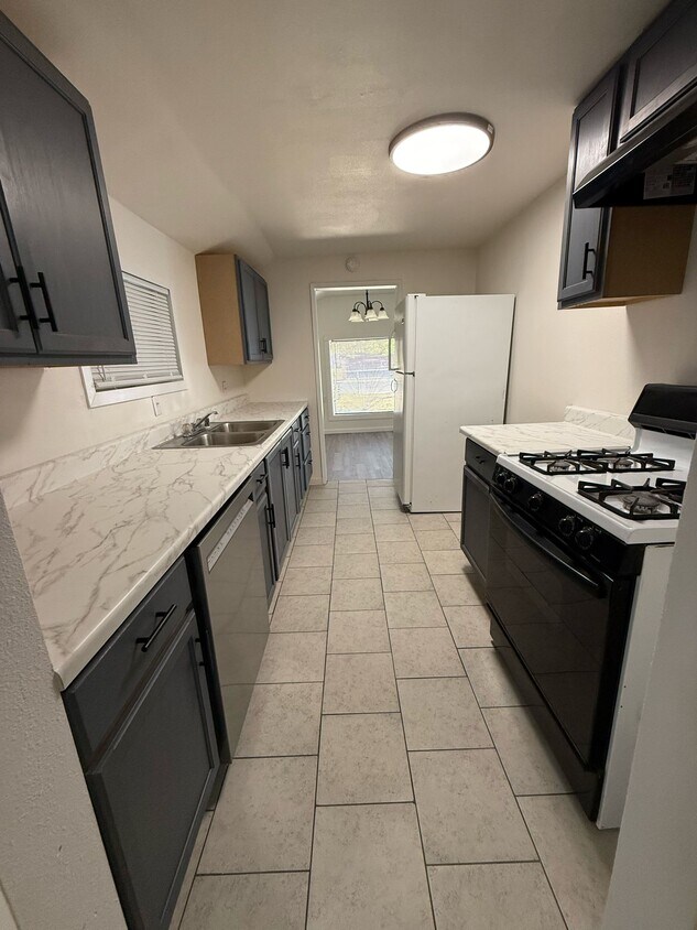 Foto principal - 322 W Vine Ave