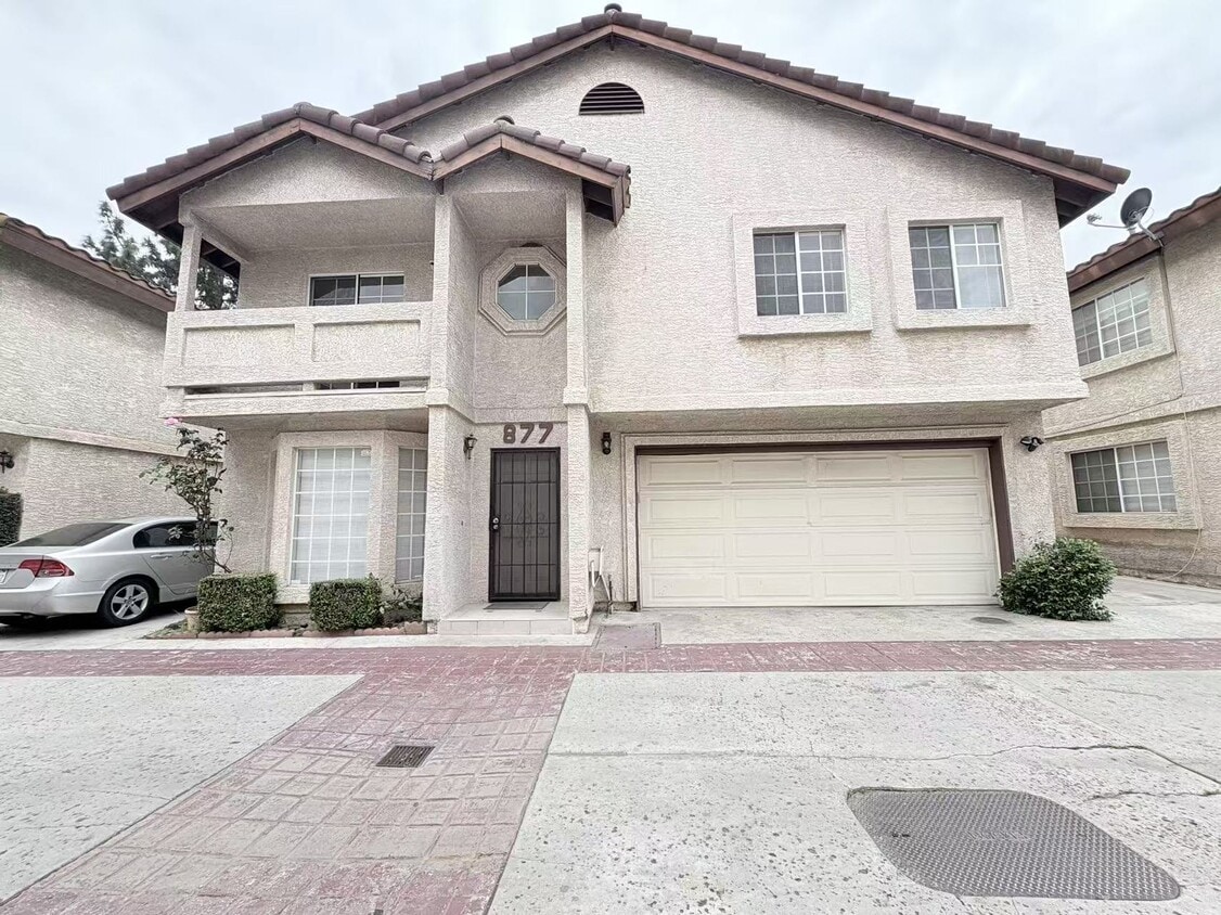Photo - 877 S Greenwood Ave (Montebello, CA)