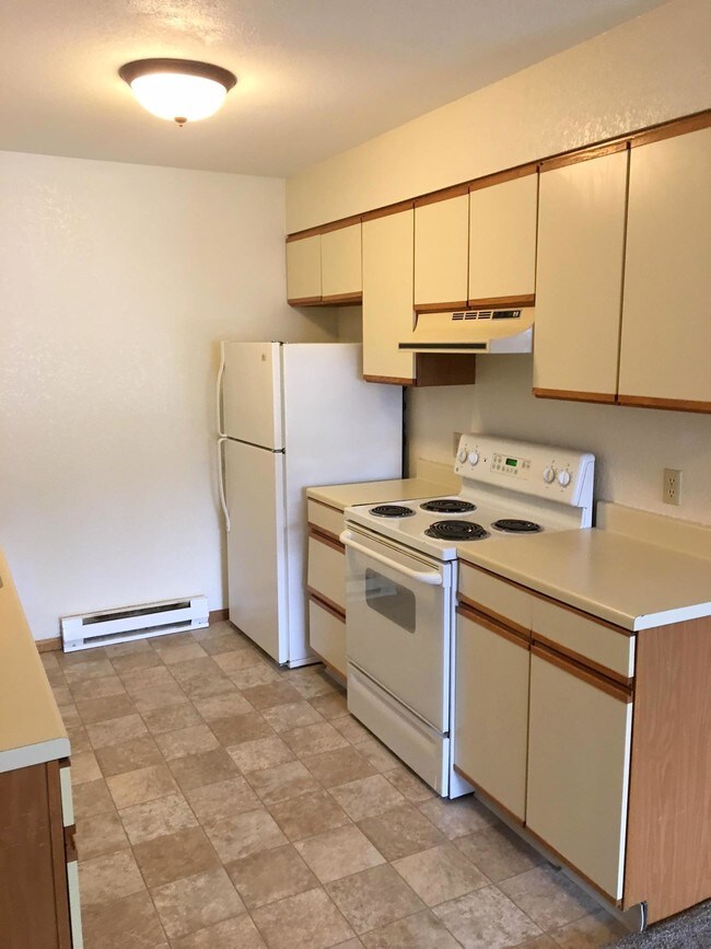 Building Photo - 1350 Panners Pl