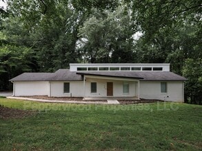 Building Photo - 215 Harrell Dr