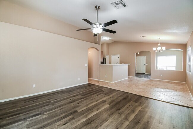Building Photo - 803 S Chatsworth