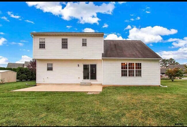 Building Photo - 3230 Grey Fox Cir