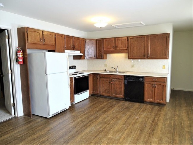 Building Photo - 1057 Dry Tavern Rd
